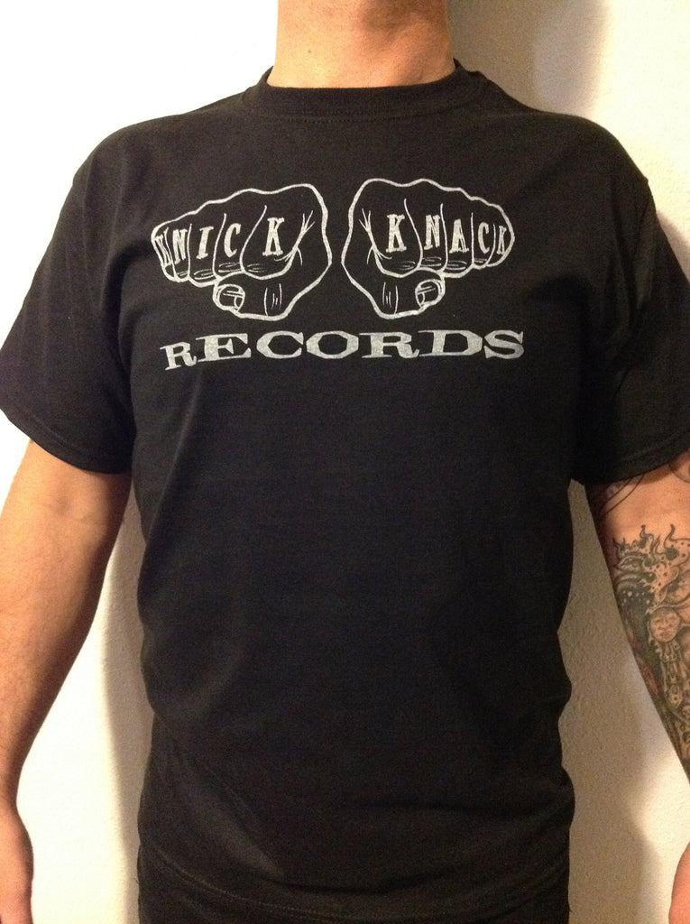 Knick Knack Records 12 Fingers of Doom mens t-shirt